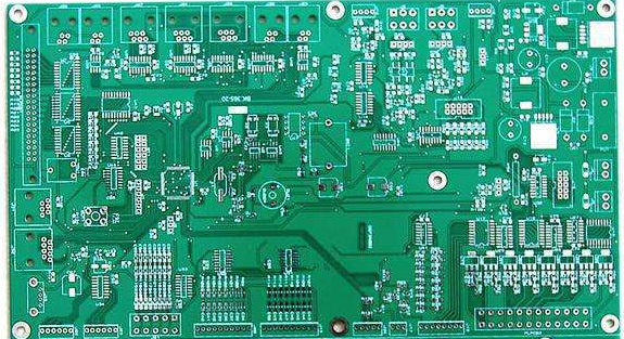 四層線路板與雙面線路板最重要的區(qū)別是什么